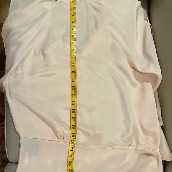 ROLAND MOURET Haynes Cold shoulder Long Sleeve 100% Silk Blouse. - Picture 14 of 17